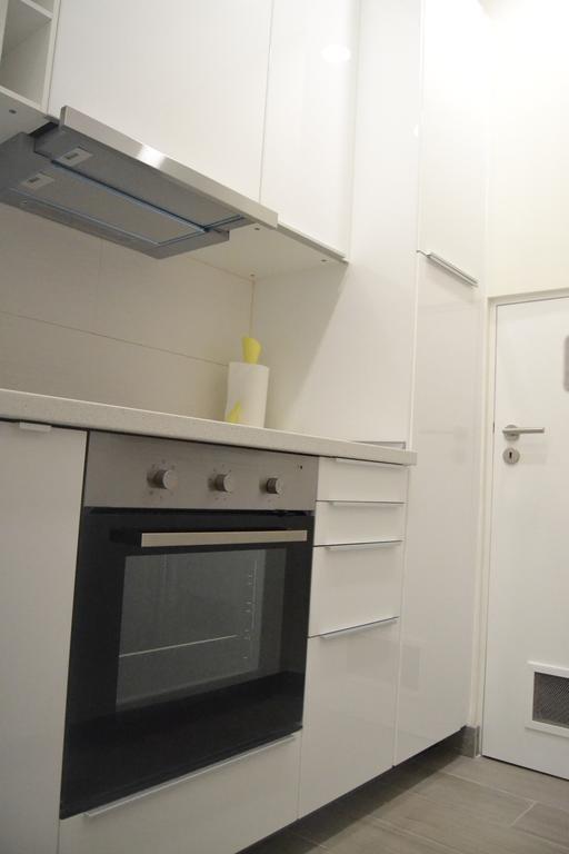 Appartamento New Charming Flat In The Heart Of Lisbona Esterno foto
